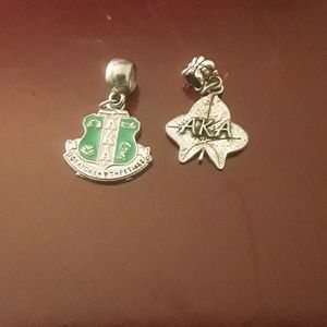 Alpha Kappa Alpha Pandora-Like Charms Silvertone